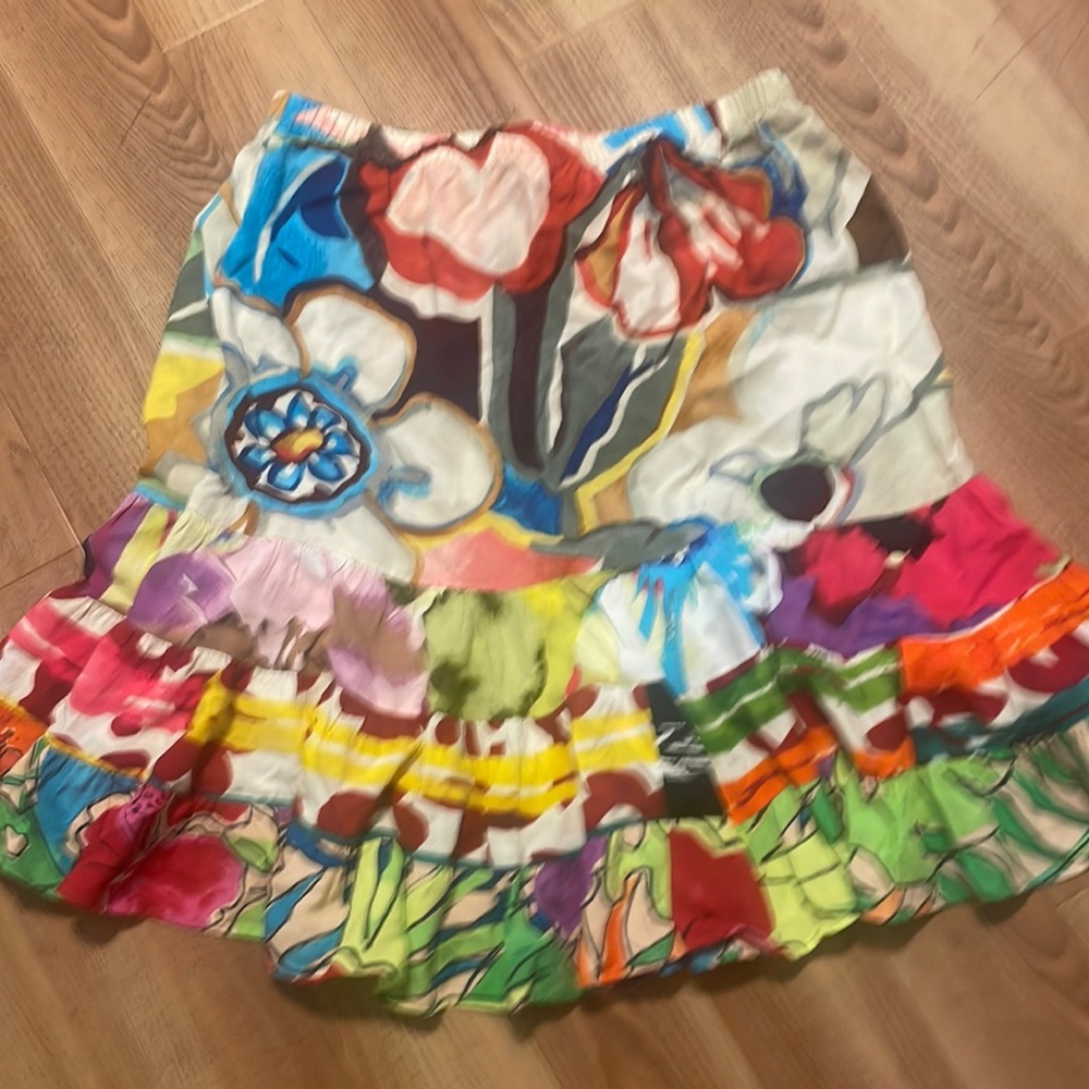 Jams world skirt size large
